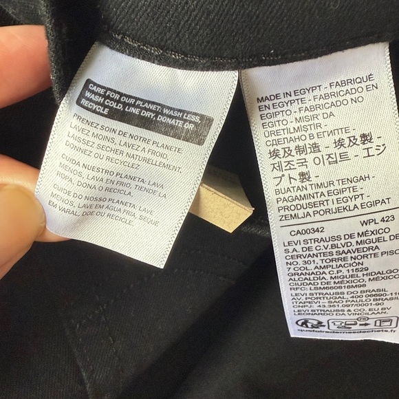 Levi’s NWT 720 Stretchy High-Rise Super Skinny Black Jeans Size 32x30 - Picture 11 of 12